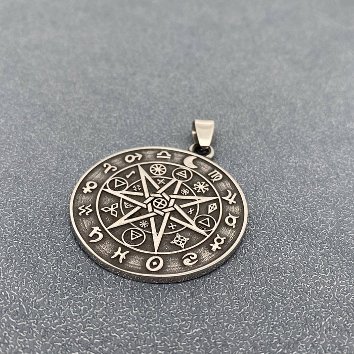 Zodiac Compass Stainless Steel Charm -riipus