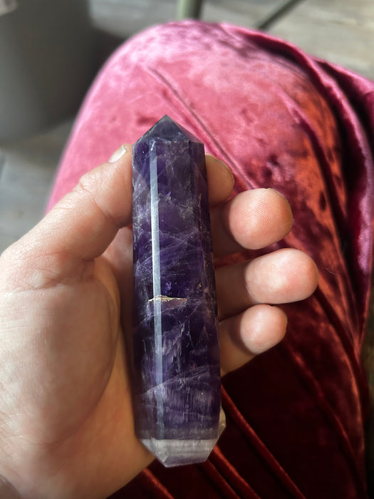 Amethyst obelisk approx. 7-10cm