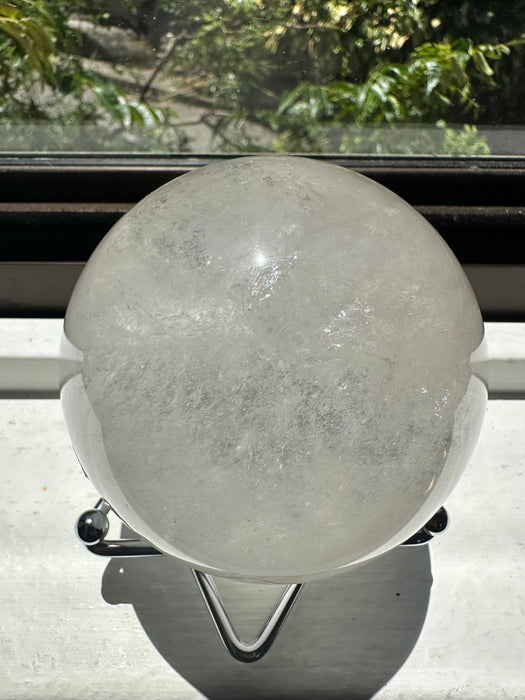 Suuri kirkas vuorikristallipallo sateenkaarisulkeumilla – 891 g (#7)