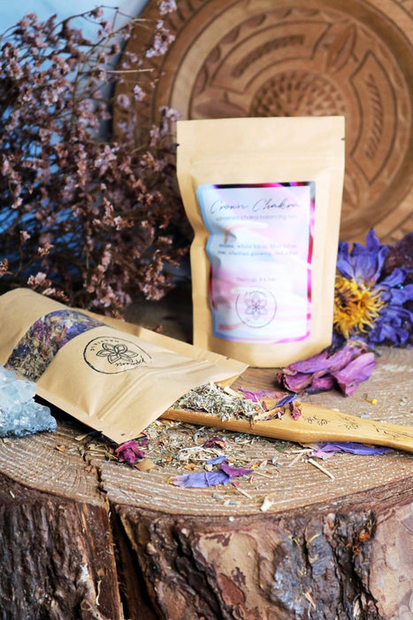 Crown Chakra yrttitee – Lootus, ruusu ja ginseng