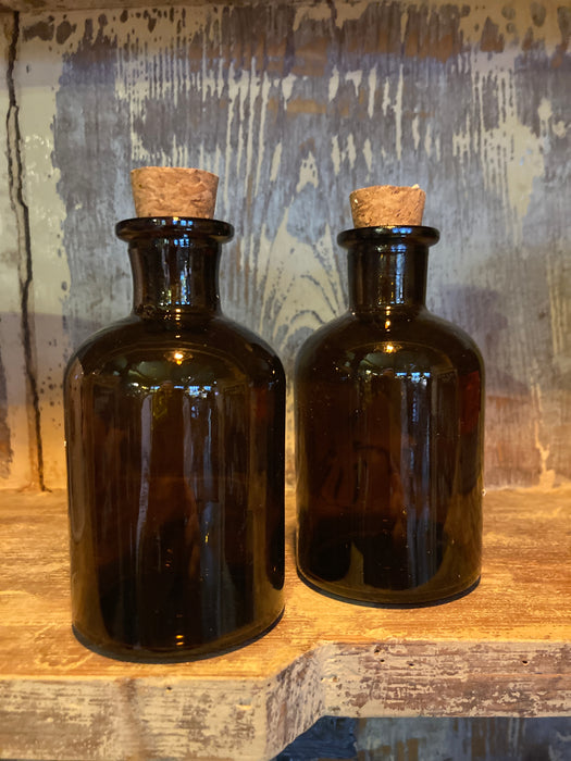 Ruskea Lasipullo Luonnonkorkilla 6x10cm