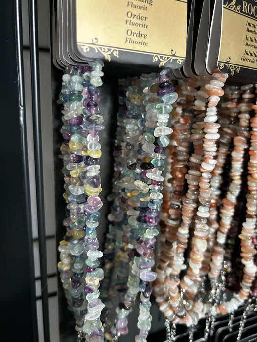 Baroque Rocks kristallikaulakorut (erilaisia)