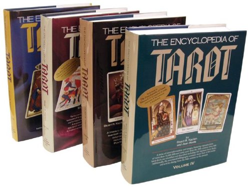 The Encyclopedia of Tarot vol.2 - Stuart R. Kaplan, U.S.Games Systems (OOP, Rare, preloved, collectible)