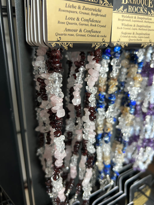Baroque Rocks kristallikaulakorut (erilaisia)