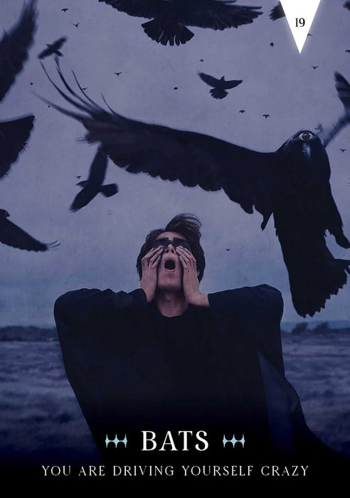 Dark Magick Oracle: Reveal the light within -  Fiona Horne