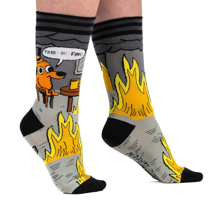 This is Fine: Noir Edition sukat - FootClothes