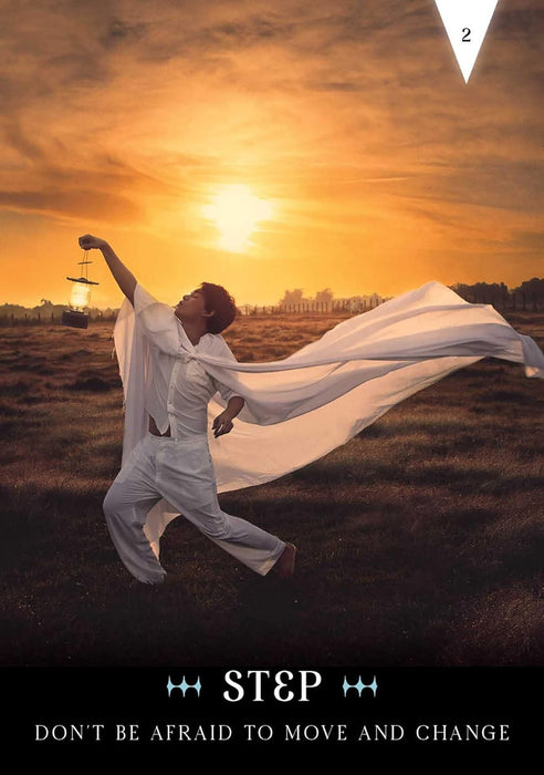 Dark Magick Oracle: Reveal the light within -  Fiona Horne