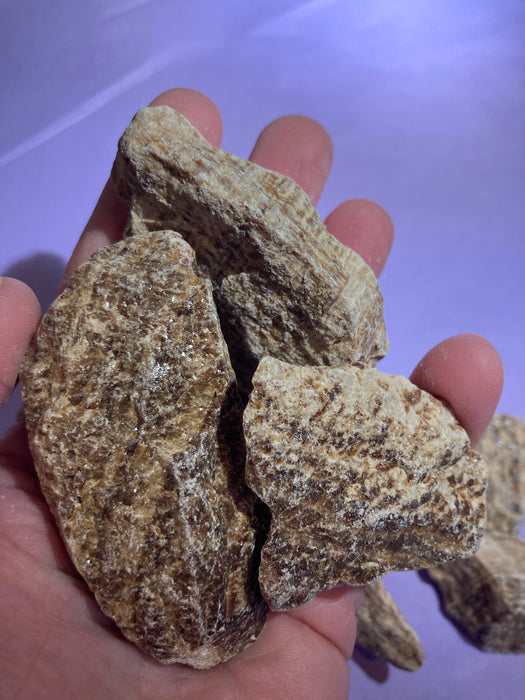 Aragoniitti raakapala 3-4cm