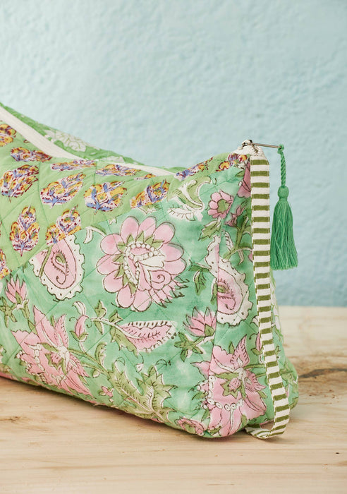 Suuri patchwork-kuvioitu toilettilaukku – puuvillaa