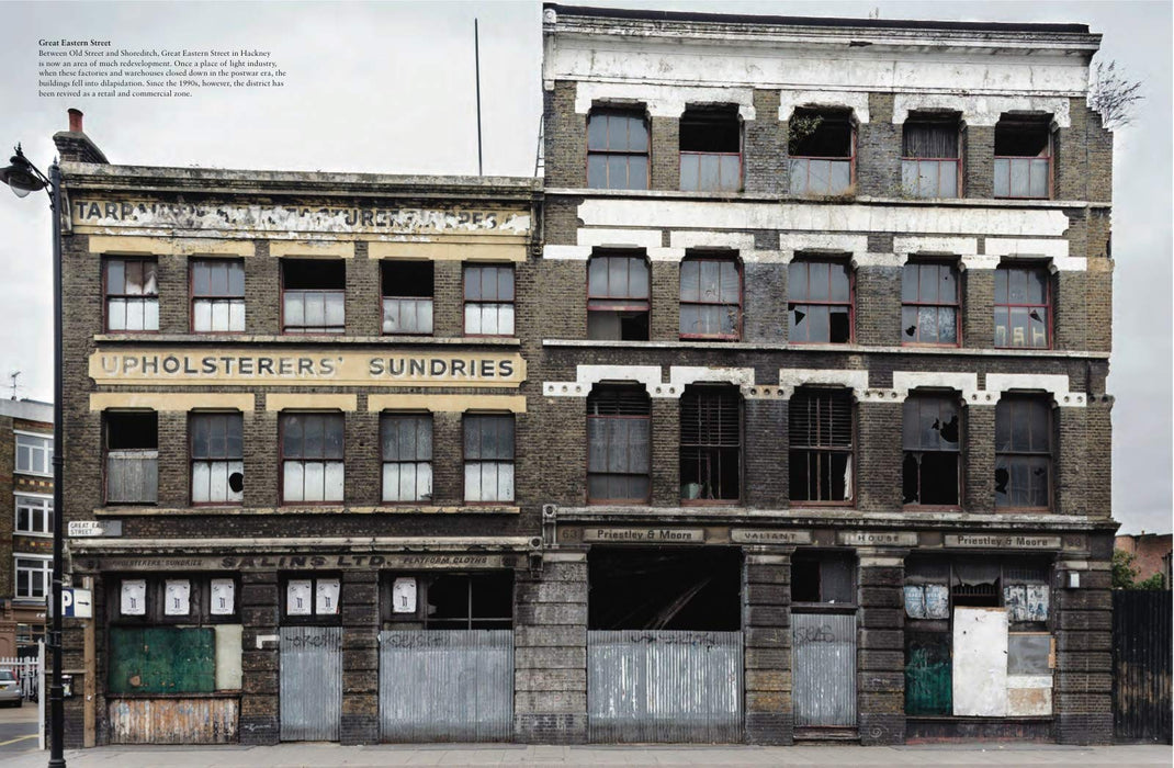 Abandoned London : Discover the hidden secrets of the city in photographs - Katie Wignall