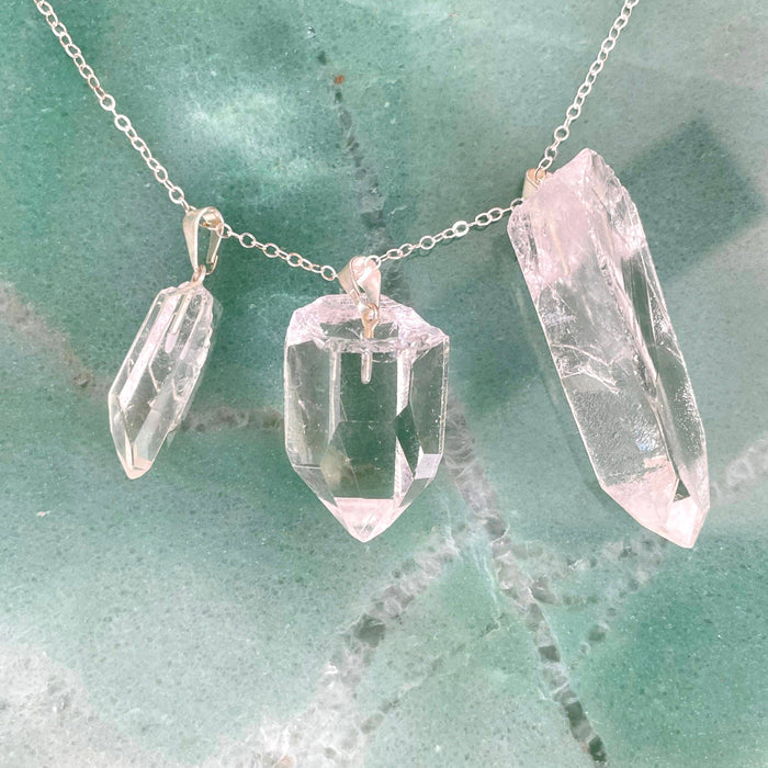 Quartz crystal pendant approx. 4cm