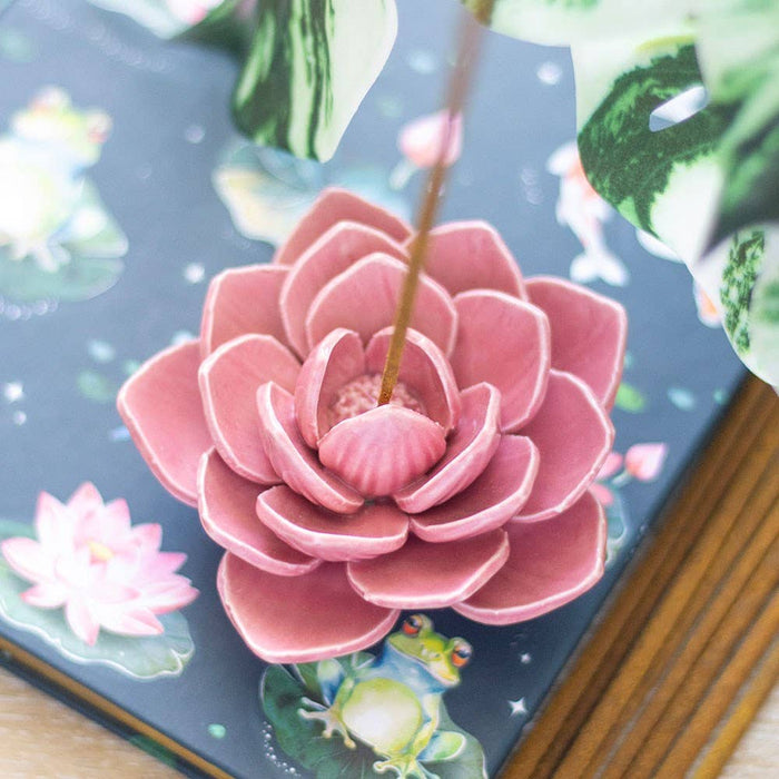 Pinkki Lotus keraaminen suitsukeastia
