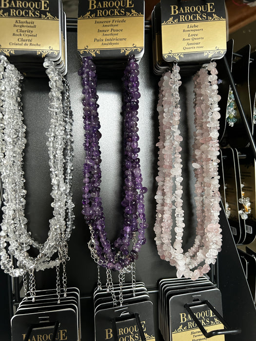 Baroque Rocks kristallikaulakorut (erilaisia)
