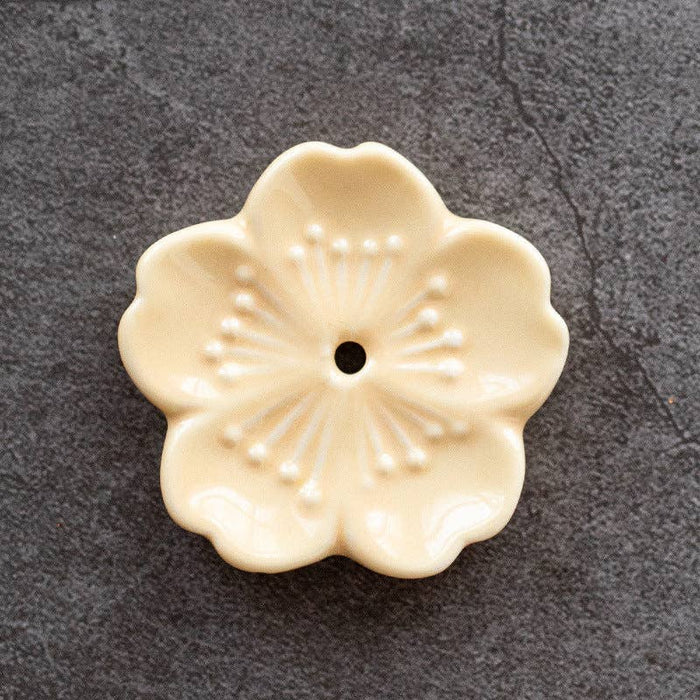 Gohobi Ceramic Flower -käsintehty suitsuketeline