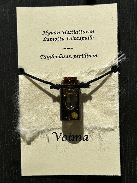 Täydenkuun aikana syntyneet Hyvän Haltiattaren Lumottu Loitsupullo