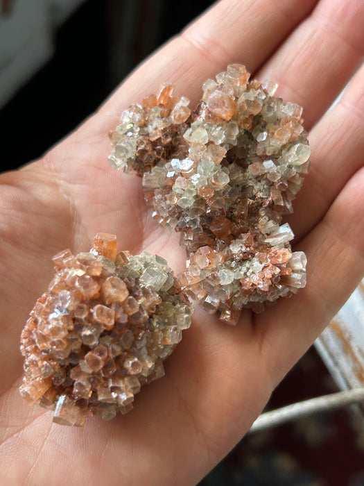 Sputnik Aragoniitti raakapala 3-4cm