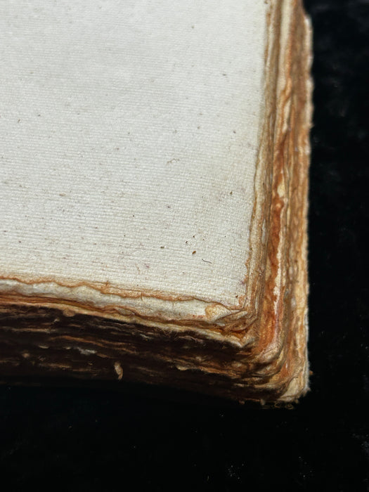 Nahkakantinen Muistikirja avaimella