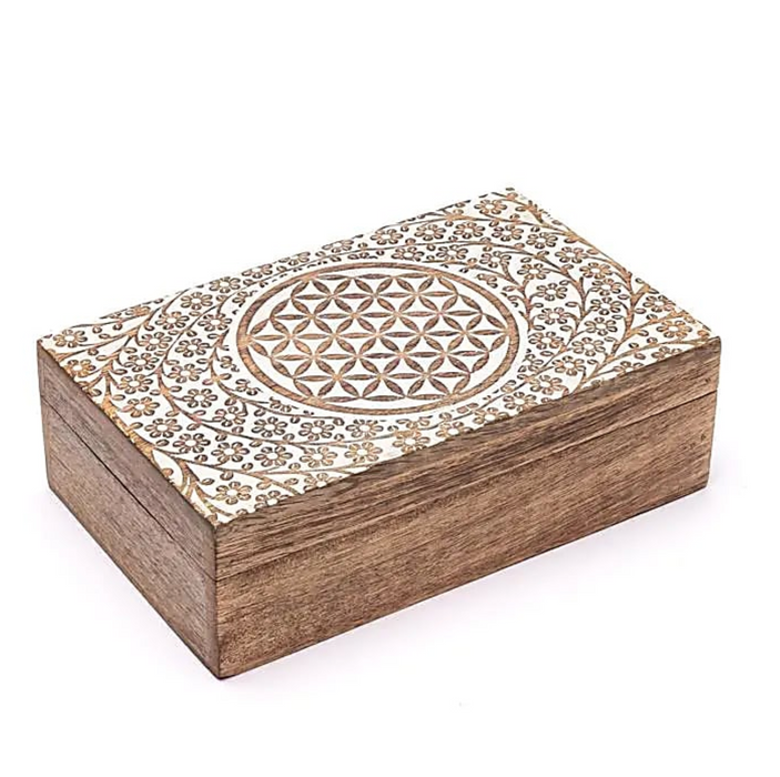 Korurasia – valkoinen Flower of Life -kaiverrus