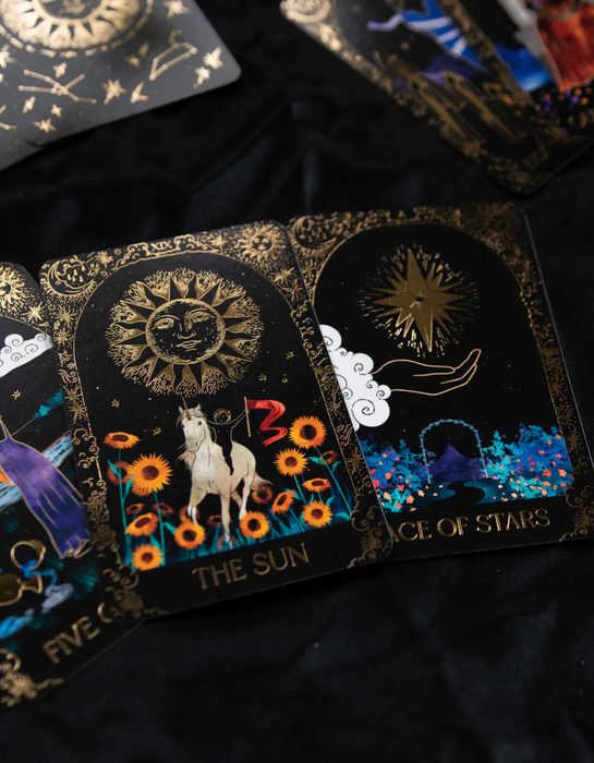 The Dreamy Moons Tarot - Annie Tarasova