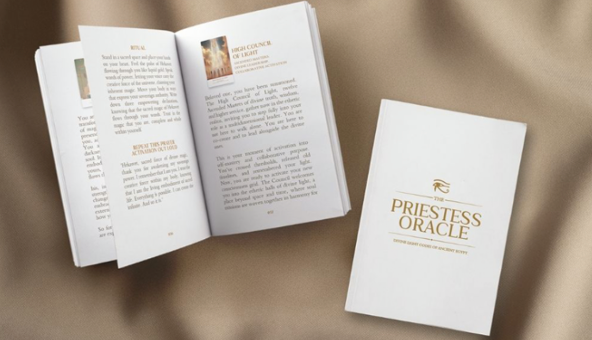 Priestess Oracle Deck: Divine Light Codes of Ancient Egypt - Earth Moon Magick (Indie, import) (Kickstarter '25)
