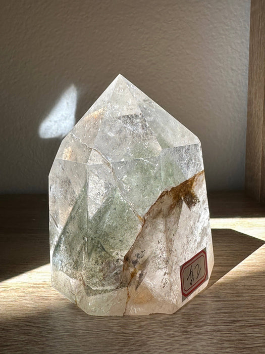 Harvinainen Lodoliitti-torni – maisemakristalli #2