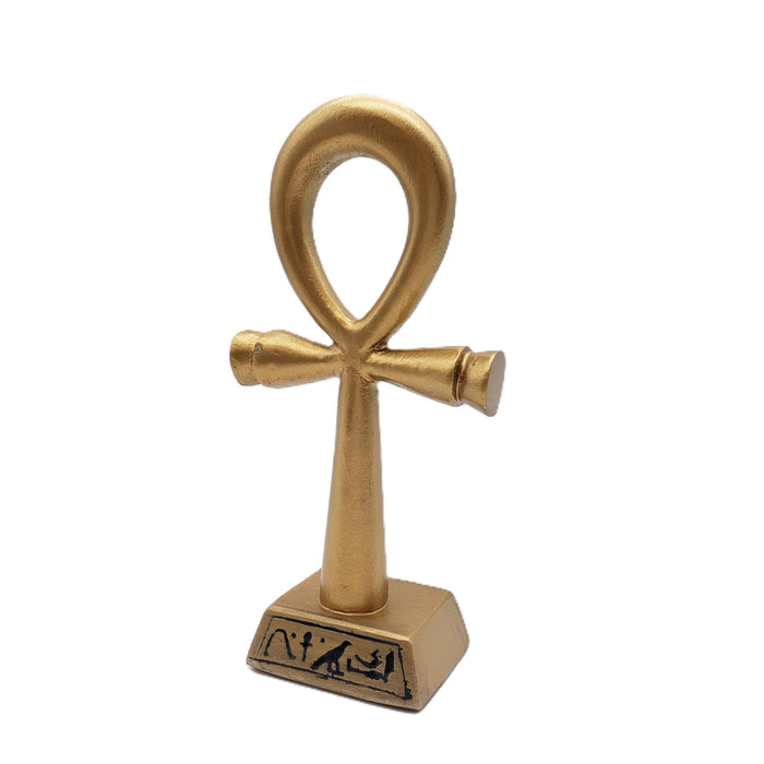 Ankh kultainen patsas