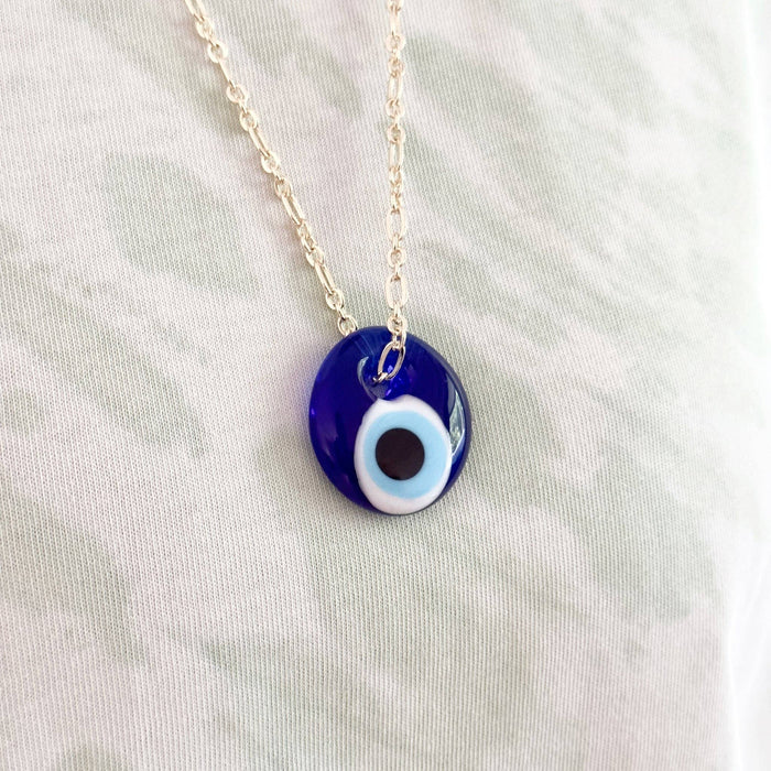 Sininen lasinen Evil Eye -kaulakoru