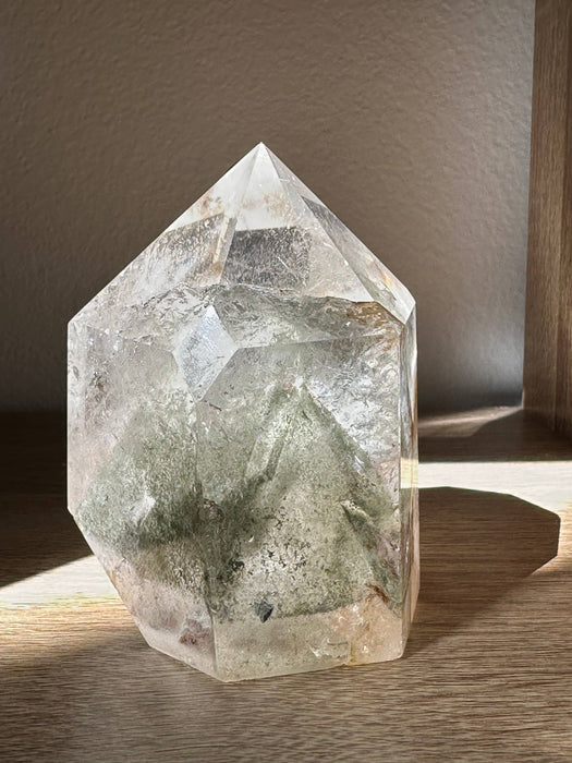 Harvinainen Lodoliitti-torni – maisemakristalli #2