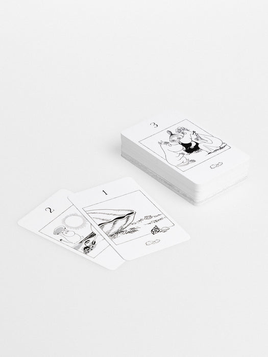 Moomin Tarot / Muumi Tarot / Mumintarot – korttien mustavalkoinen kuvitus