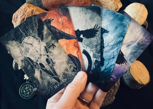 Wisdom of the Raven Oracle - 52 Card Oracle Deck Featuring Surreal Crow Artwork - J Edward Neill (Kopio)