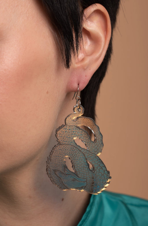 Dragon Earrings Gold/Black korvakorut - Mine Güngör - Tarotpuoti