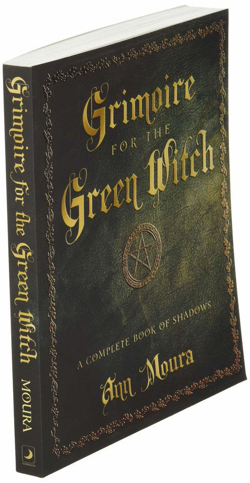 Grimoire for the Green Witch: A Complete Book of Shadows (Green Witchcraft) Paperback – Ann Moura - Tarotpuoti