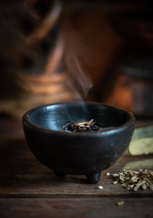 Keraaminen suitsukekulho (Witch Incense Bowl) - Tarotpuoti