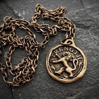 Men's Lion, Strength Wax Seal Necklace, Antiqued - Tarotpuoti