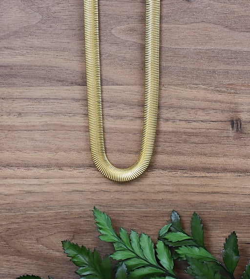 Messinkinen käärme kaulaketju (n. 40cm) - Tarotpuoti