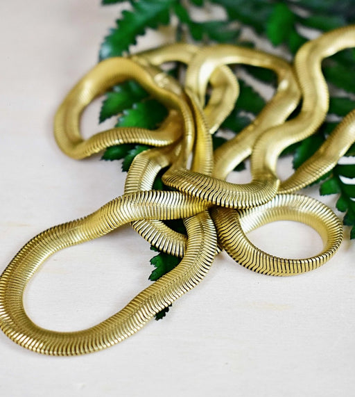 Messinkinen käärme kaulaketju (n. 40cm) - Tarotpuoti