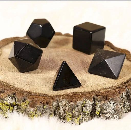 Platonin kappaleet - geometriset muodot 5kpl mustaa obsidiaania - Tarotpuoti