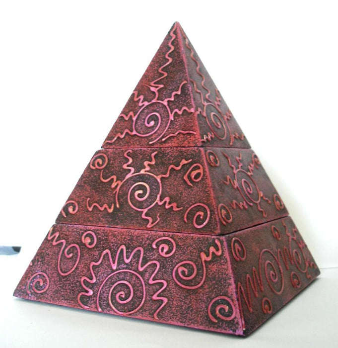 Pyramidin muotoinen laatikko kahdella osastolla - Tarotpuoti