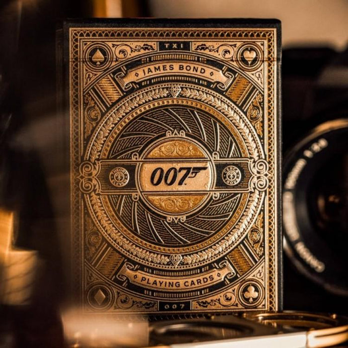 Theory11 James Bond 007 pelikortit - Tarotpuoti
