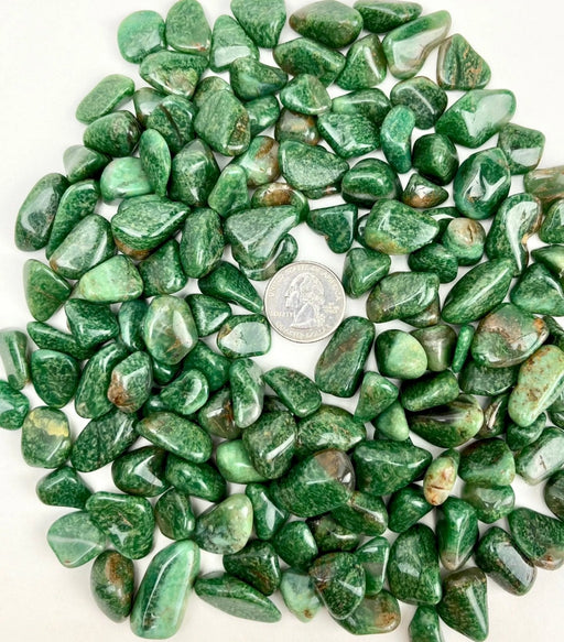 Vihreä kvartsi rumpuhiottu n1,5-2,5cm - Tarotpuoti