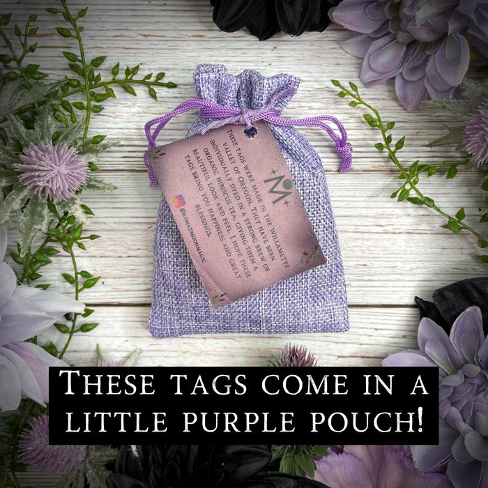 Witchy Tea-Dyed Gift Tags, Vintage-Inspired - Tarotpuoti